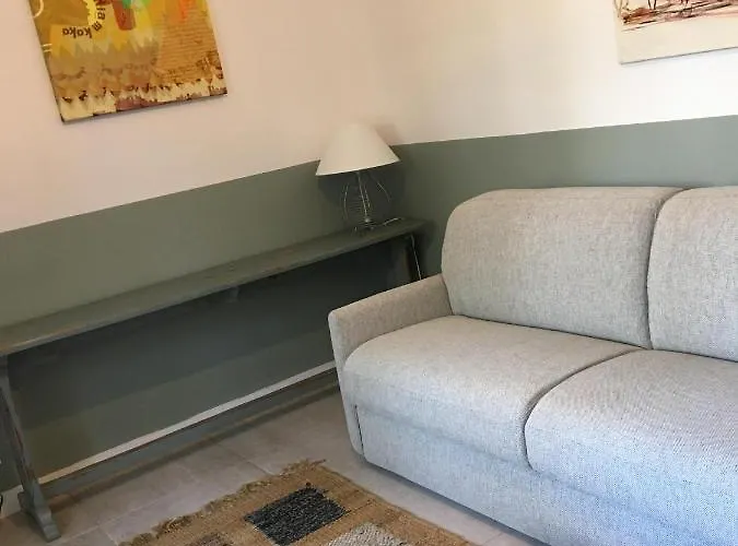 Les Ombrees Konukevi