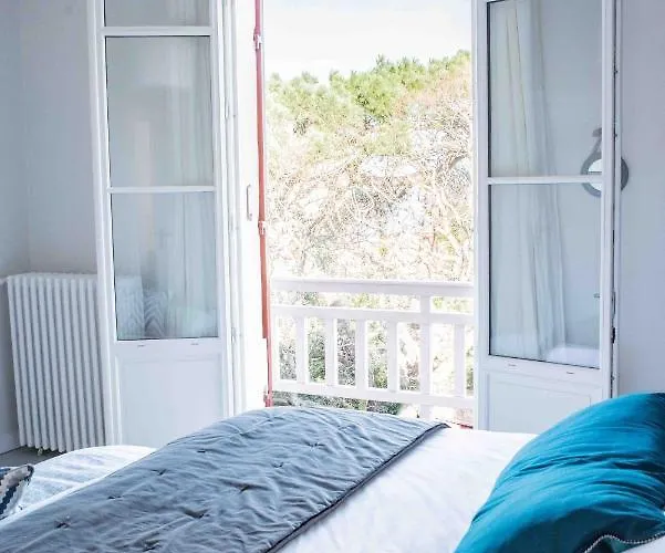 Les Ombrees 게스트하우스 아르카숑