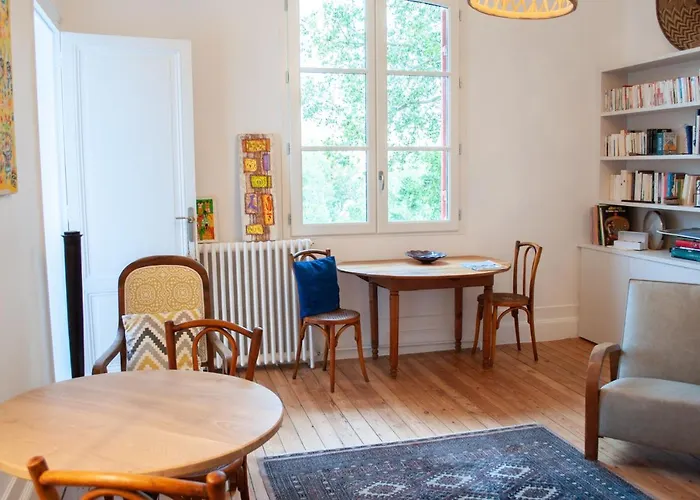 Konukevi Les Ombrees 3*