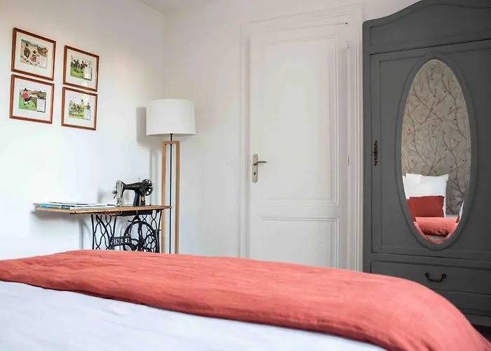 Les Ombrees Konukevi 3*